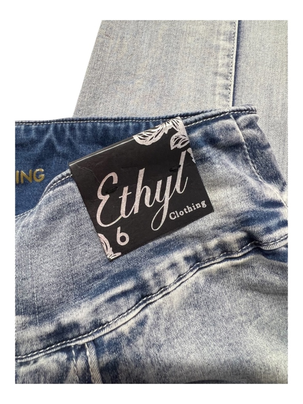 NWT Ethyl Clothing Pearl Embellished Jeans Gemstone Hem Detail | Size 6 - Picture 8 of 10